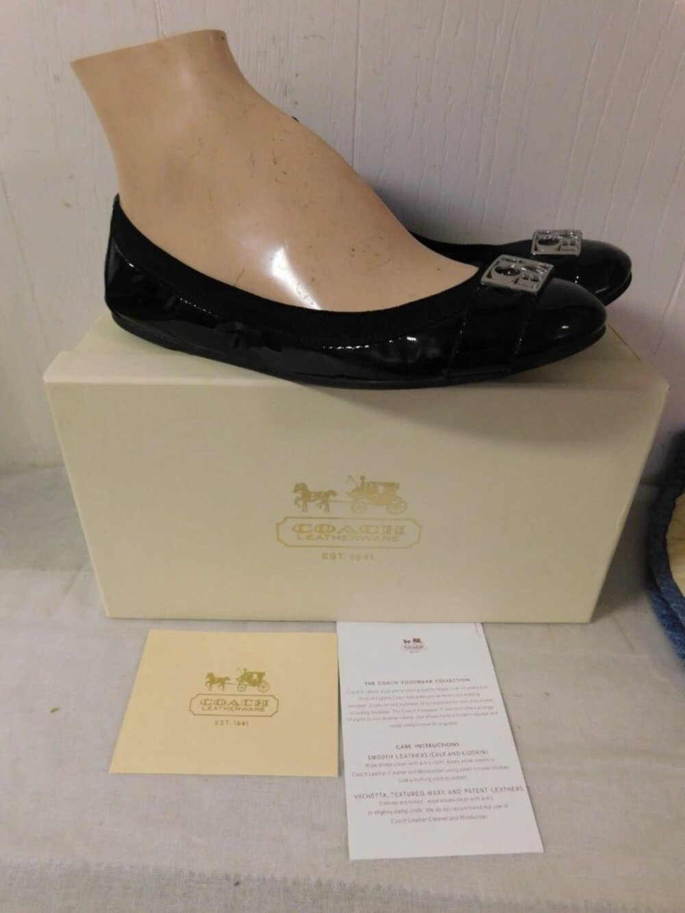 COACH Dora Patent Black Ballet Flat Shoes sz 6.5 M